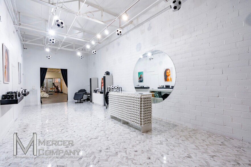 1304 Dragon St, Dallas, TX for sale - Building Photo - Image 1 of 1