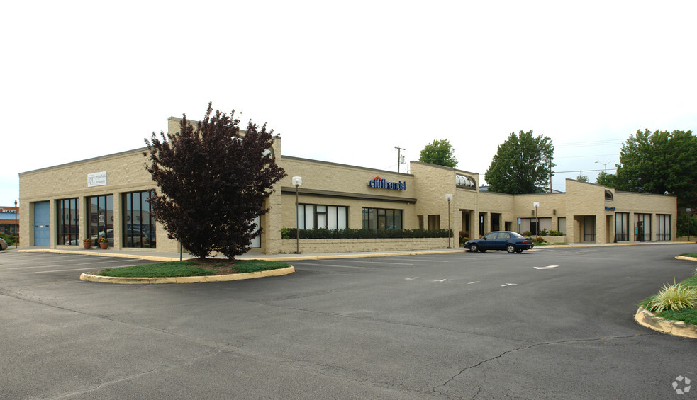 1580 N Franklin St, Christiansburg, VA for lease - Primary Photo - Image 1 of 22