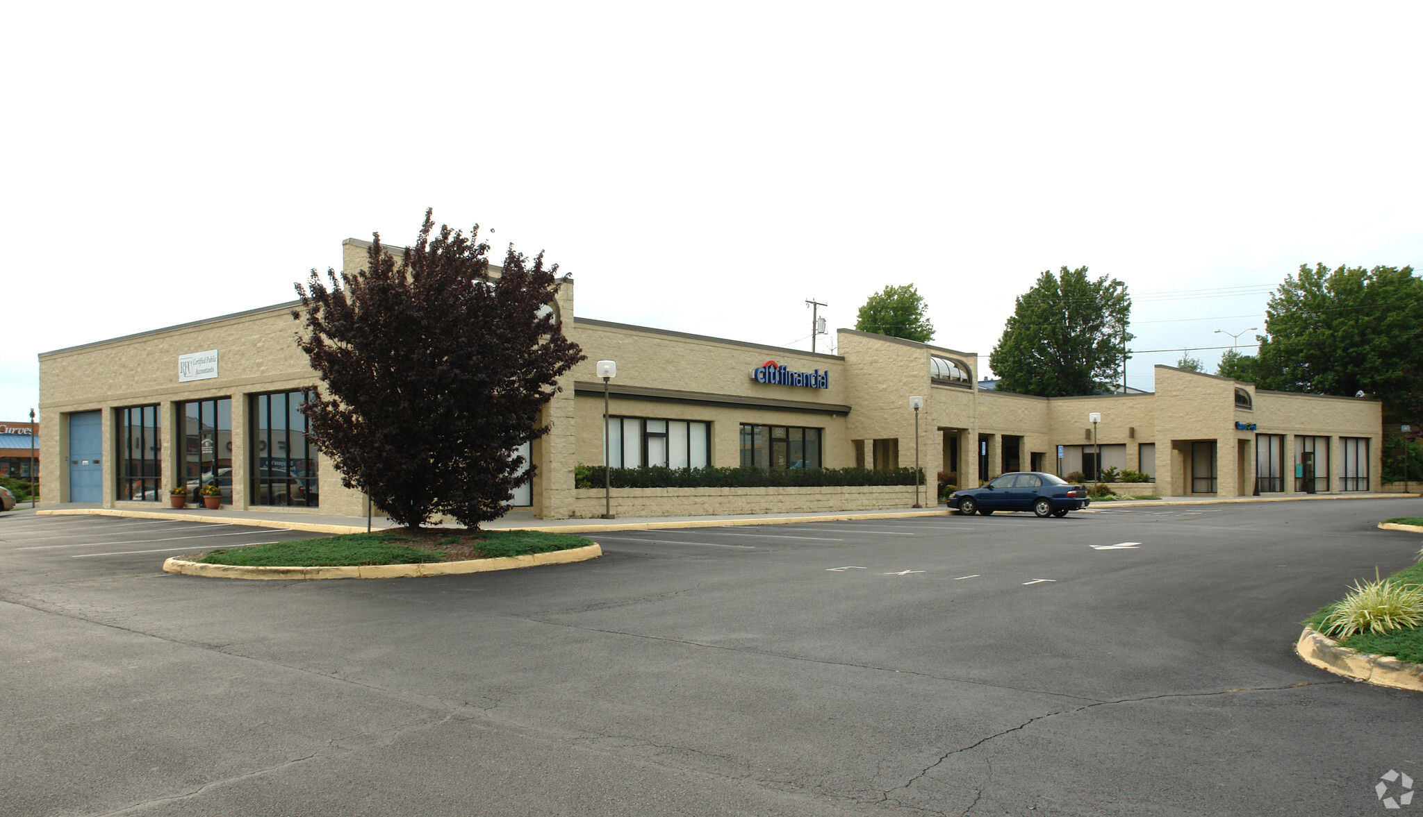 1580 N Franklin St, Christiansburg, VA for lease Primary Photo- Image 1 of 23