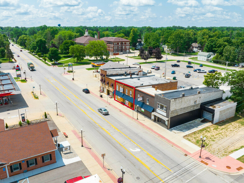 115-117 N Shiawassee St, Corunna, MI for lease - Building Photo - Image 3 of 16