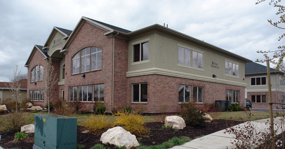 189 E Fort Union Blvd, Midvale, UT for sale - Building Photo - Image 2 of 13