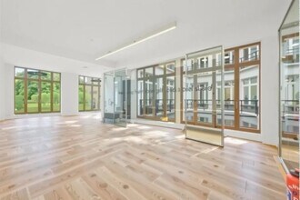 64 Rue La Boétie, Paris for lease Interior Photo- Image 1 of 8