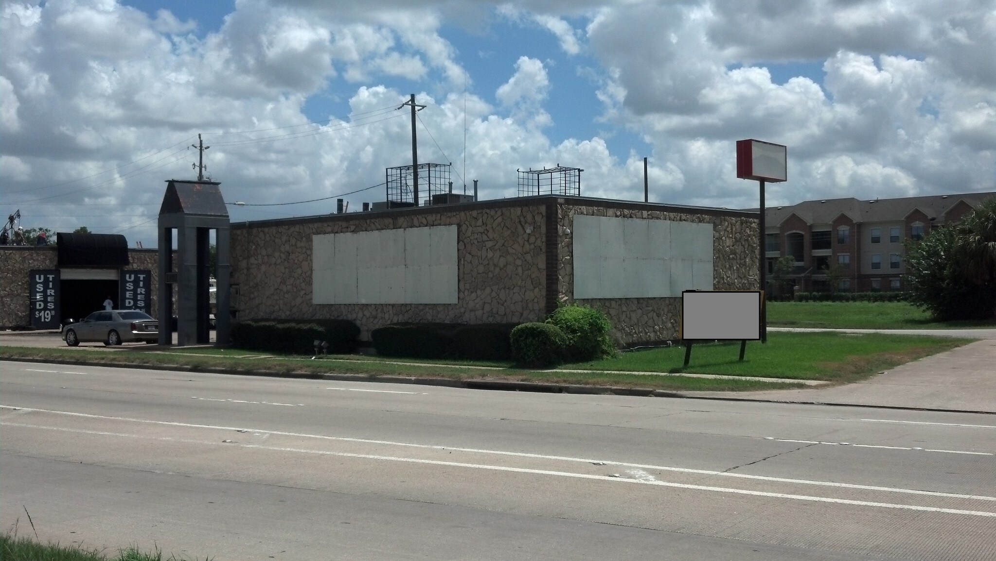 1333 S Loop Fwy W, Houston, TX for sale Building Photo- Image 1 of 1