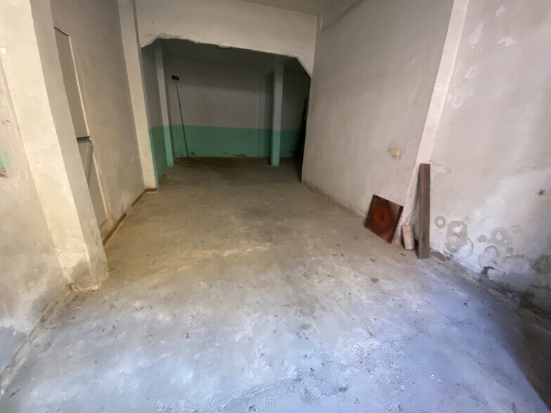 Retail in Alzira for sale - Building Photo - Image 3 of 12