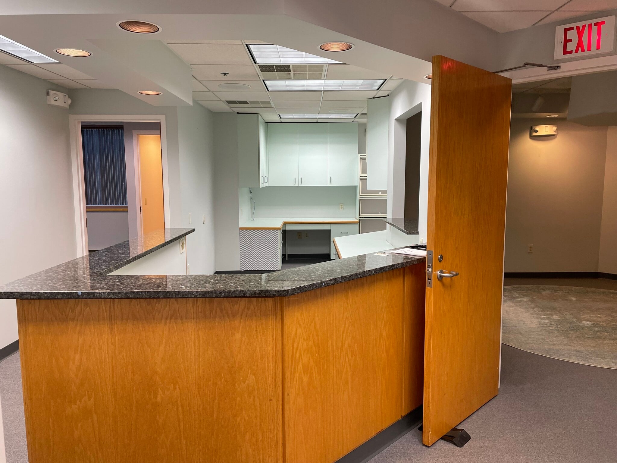 3 Woodland Rd, Stoneham, MA for lease Interior Photo- Image 1 of 25