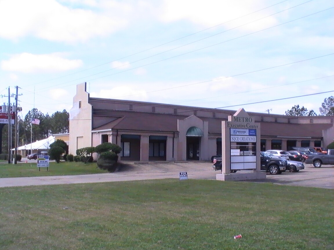 5643 Highway 18 W, Jackson, MS for sale Primary Photo- Image 1 of 1