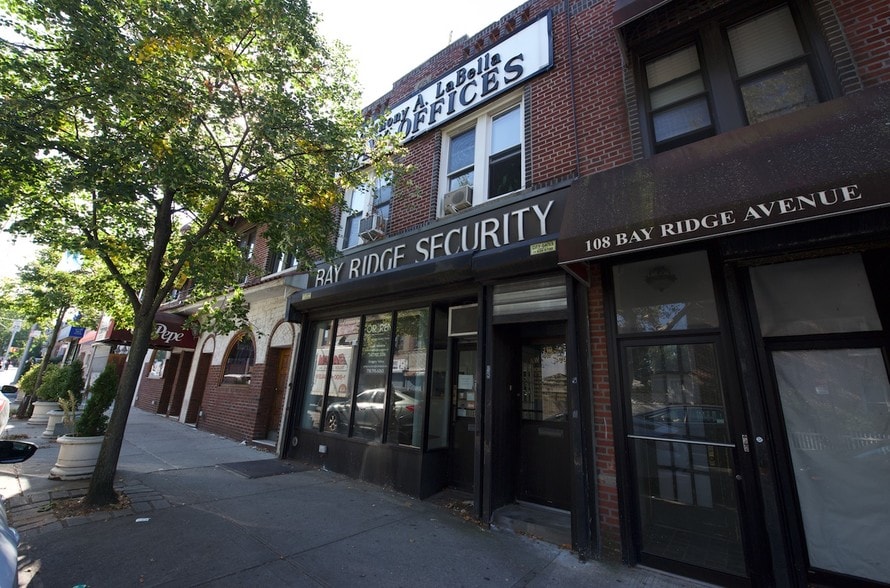 110 Bay Ridge Ave, Brooklyn, NY for lease - Primary Photo - Image 1 of 1