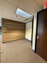 3310 W Big Beaver Rd, Troy, MI for lease Interior Photo- Image 2 of 10