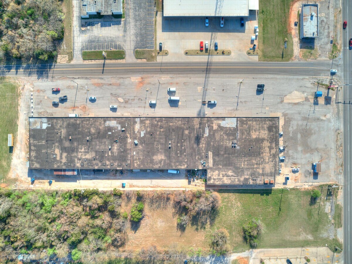 2401 N Westminster, Park, OK 73066