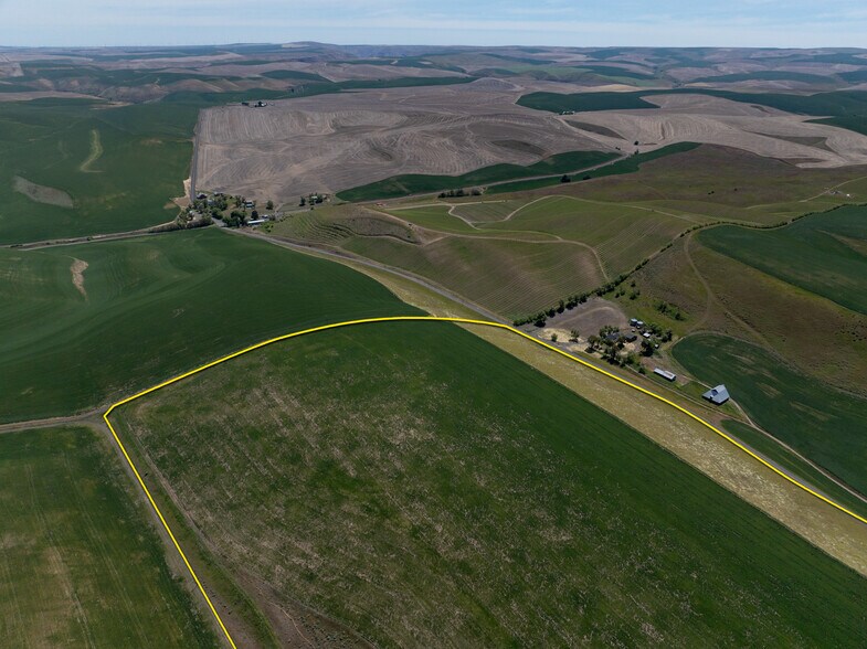 Emerson Loop Rd loop, The Dalles, OR for sale - Primary Photo - Image 1 of 7