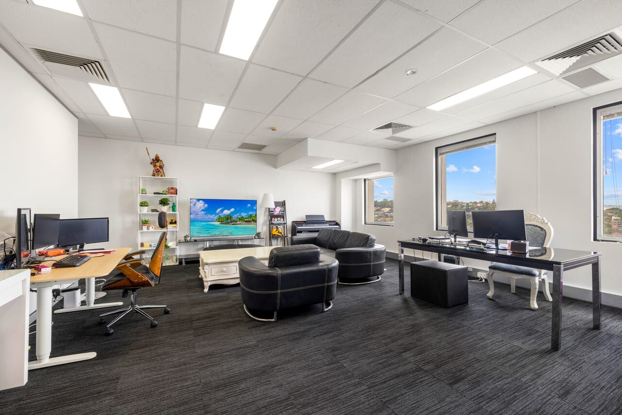 122 Arthur St, North Sydney, NSW 2060 - Unit 901 -  - Interior Photo - Image 1 of 3