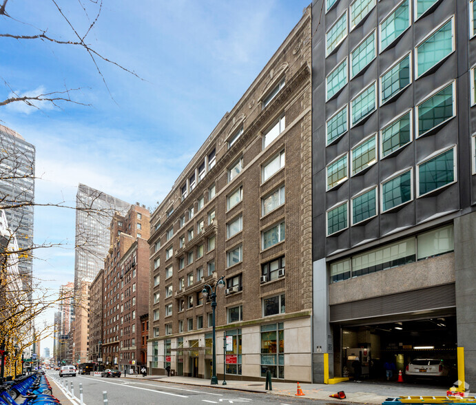 104-110 E 40th St, New York, NY for sale - Building Photo - Image 3 of 4