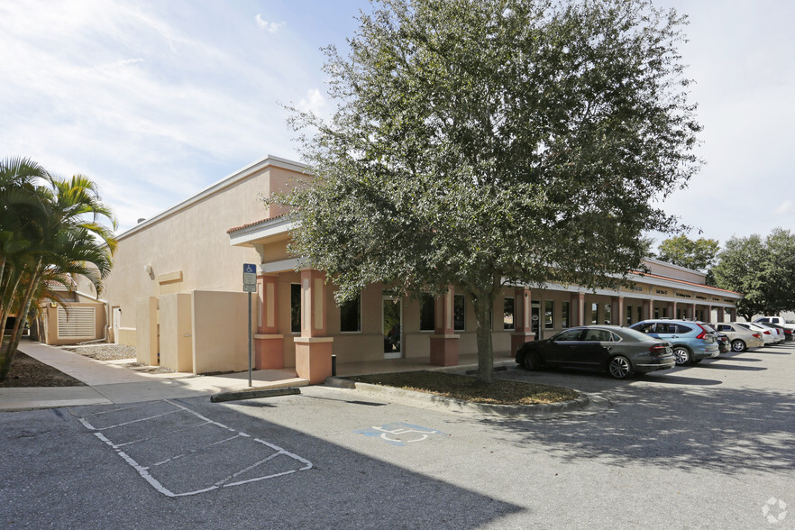 4901-4923 Clark Rd, Sarasota, FL for sale - Primary Photo - Image 1 of 1