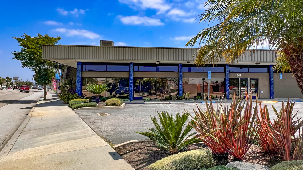 1644 W Redondo Beach Blvd, Gardena, CA for lease - Building Photo - Image 1 of 11