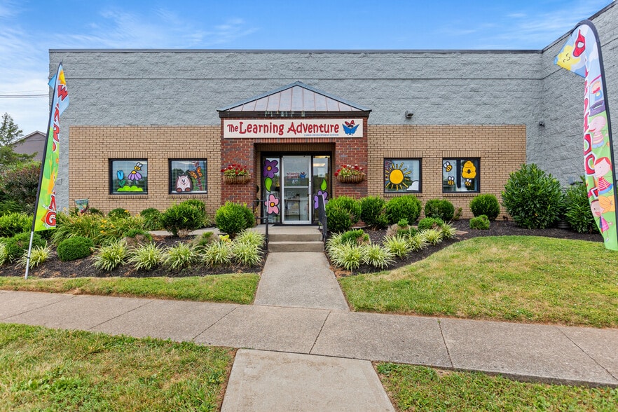 2501 Sandersville Rd, Lexington, KY for sale - Building Photo - Image 1 of 1