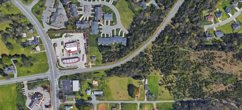 E Moore St, Graham, NC for sale - Building Photo - Image 2 of 4