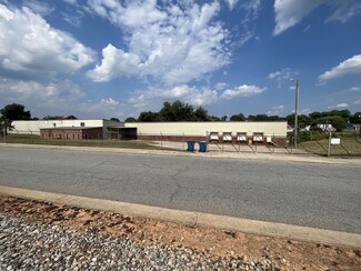 More details for 205 SE Market St, Reidsville, NC - Industrial for Lease