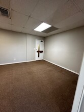 1325 S Kihei Rd, Kihei, HI for lease Interior Photo- Image 1 of 6