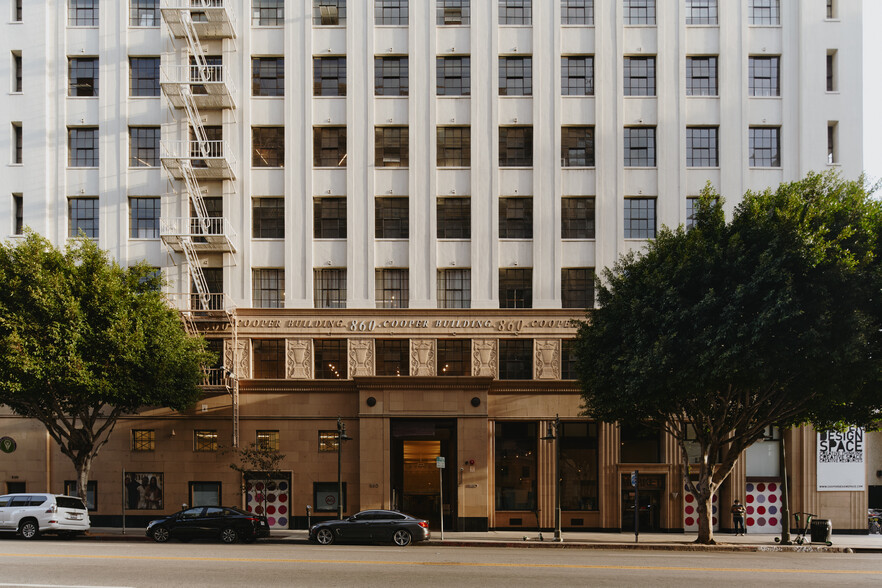 846-860 S Los Angeles St, Los Angeles, CA for lease - Building Photo - Image 1 of 5