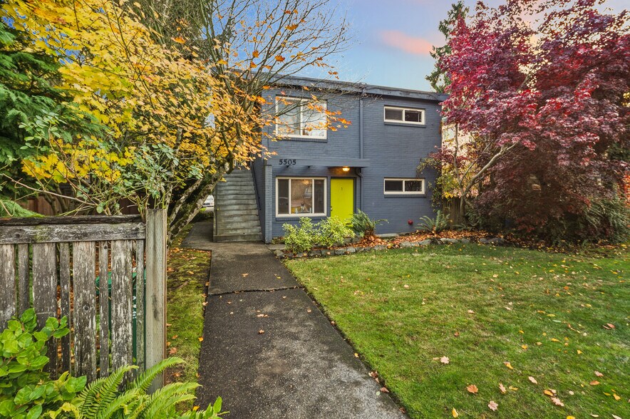 5505 NE 65th St, Seattle, WA for sale - Building Photo - Image 2 of 13