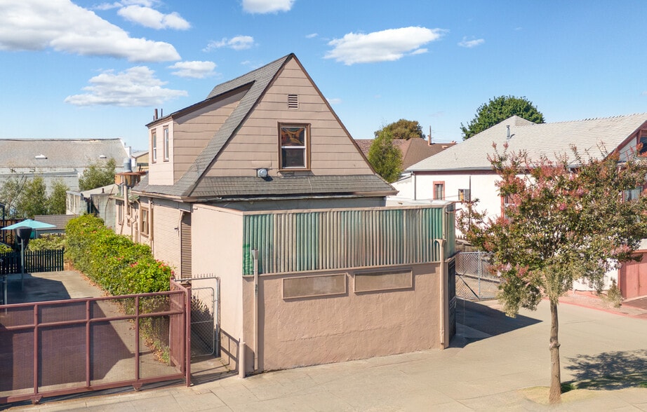 3615-3617 San Leandro St, Oakland, CA for sale - Building Photo - Image 3 of 23