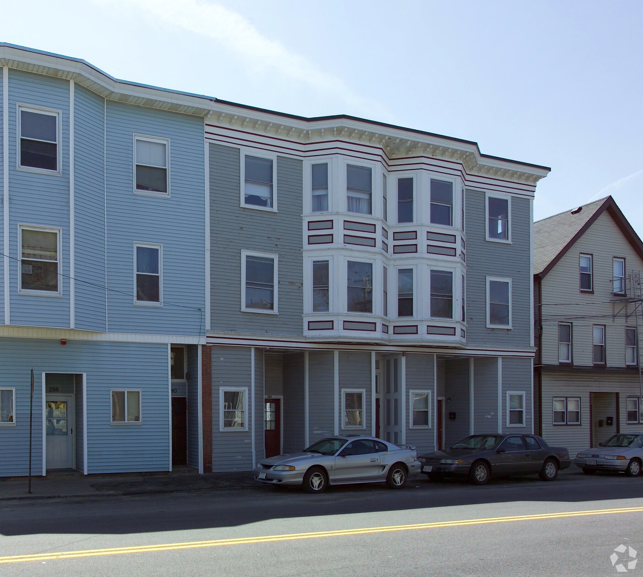 292 Whittenton St, Taunton, MA for sale Primary Photo- Image 1 of 1