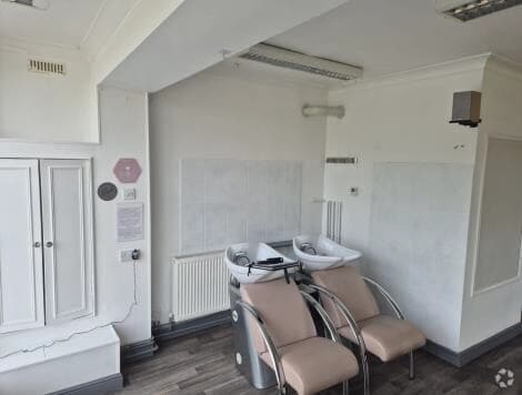 1 Pallance Rd, Cowes for sale - Building Photo - Image 3 of 3