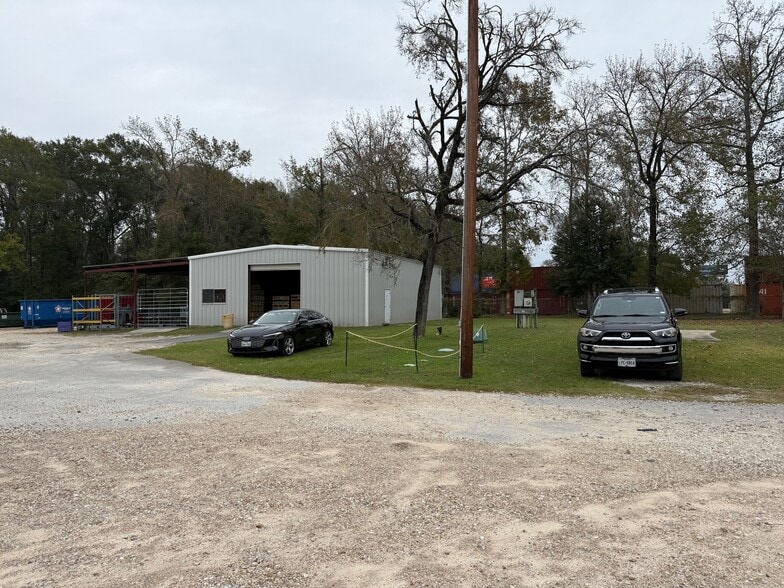 11368 FM 2854 Rd, Conroe, TX for sale - Building Photo - Image 1 of 3