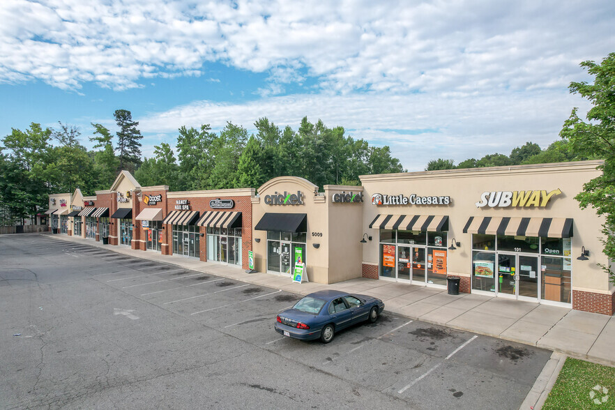 5009 Beatties Ford Rd, Charlotte, NC for sale - Primary Photo - Image 1 of 1