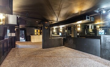 232 W 14th St, New York, NY for lease Interior Photo- Image 1 of 4