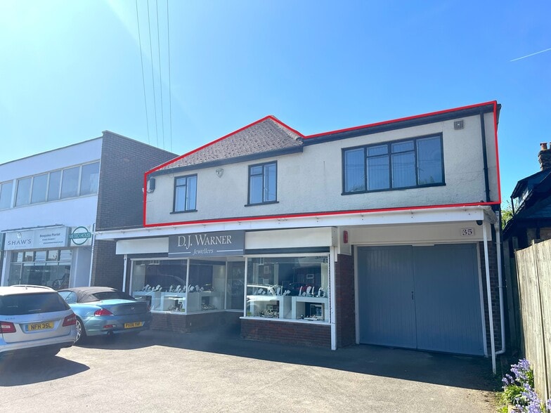 35 Woodside Rd, Amersham for lease - Building Photo - Image 1 of 3