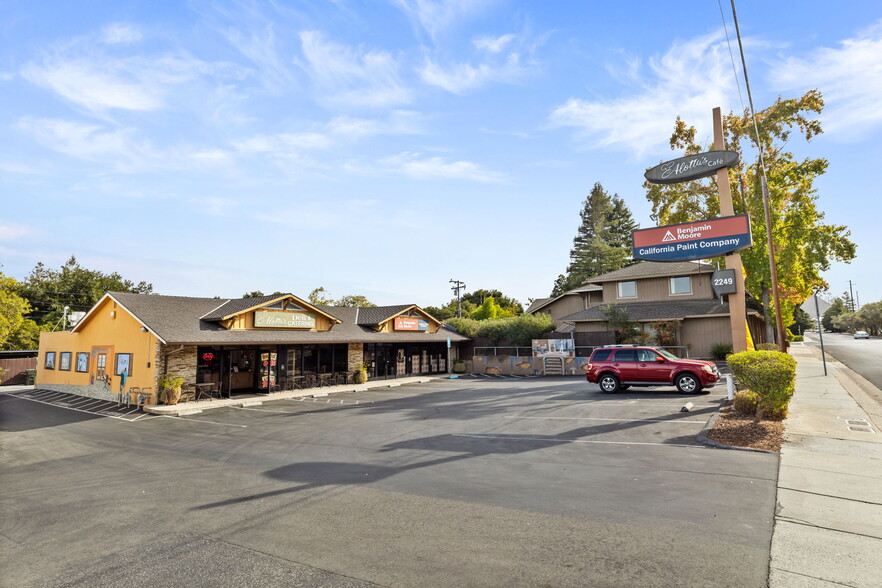 2249 Grant Rd, Los Altos, CA for sale - Building Photo - Image 1 of 24