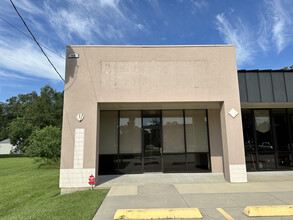 419 S Range Ave, Denham Springs, LA for lease Building Photo- Image 1 of 16