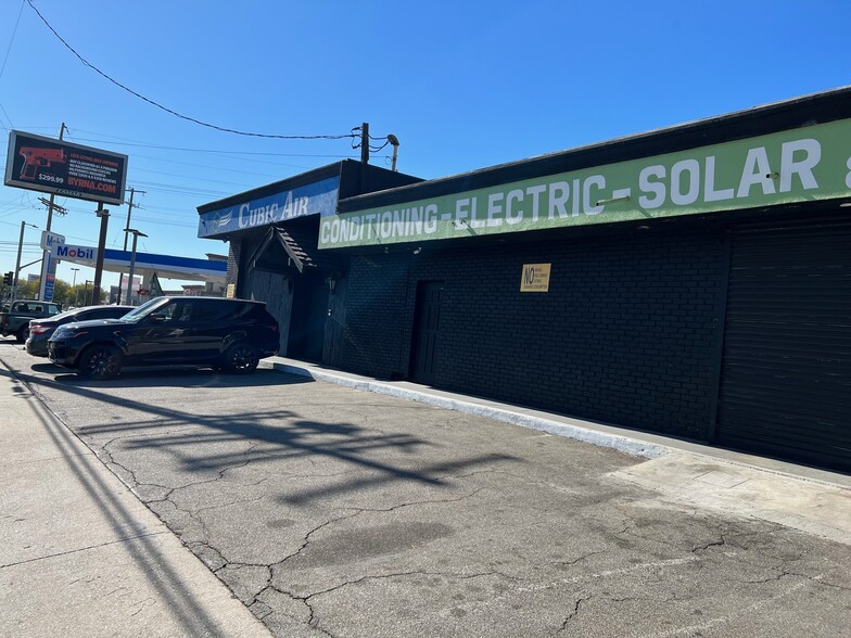 9121 Woodman Ave, Arleta, CA for sale - Building Photo - Image 1 of 35