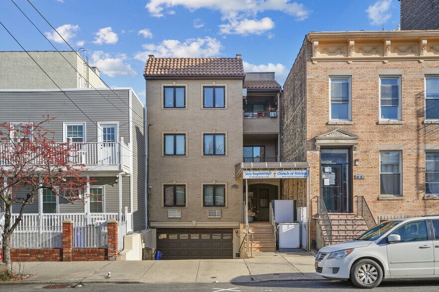 4011 23rd Ave, Astoria, NY for sale - Building Photo - Image 1 of 1