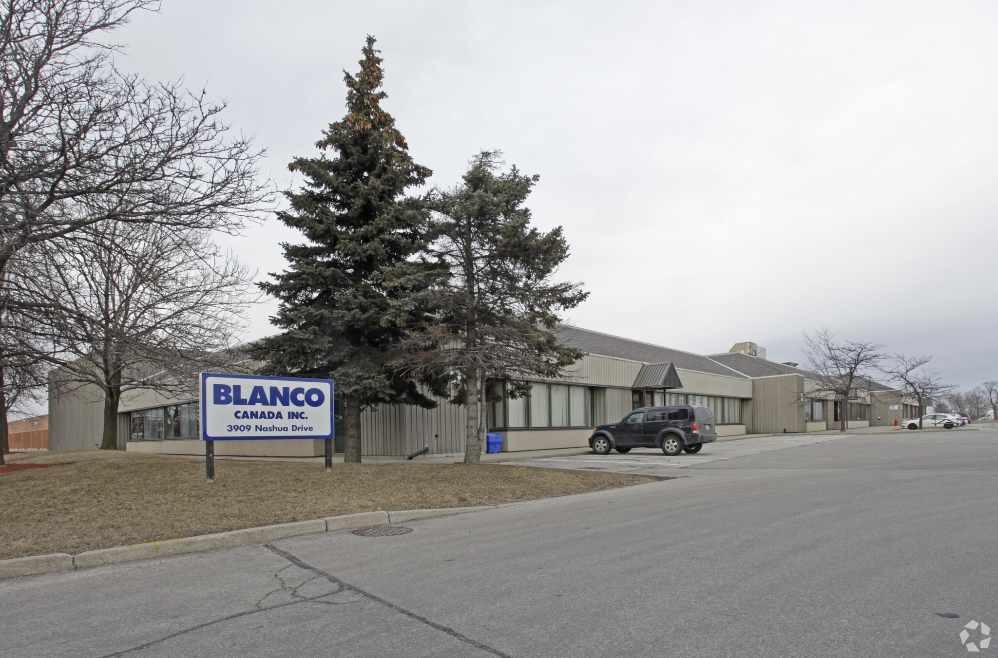 3909 Nashua Dr, Mississauga, ON for lease Primary Photo- Image 1 of 3