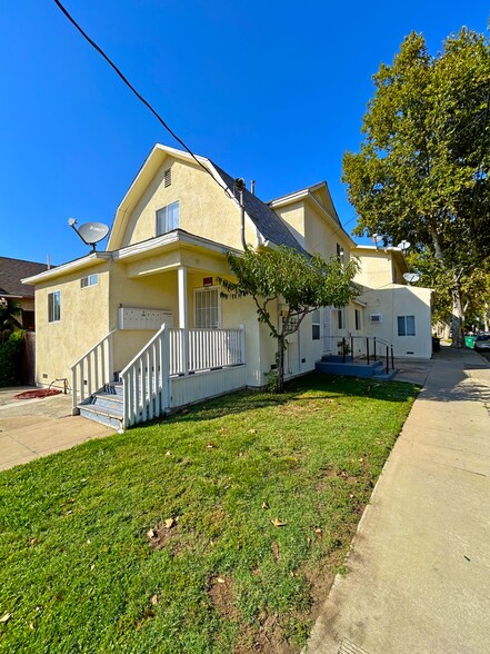 101 De Force Ave, Lodi, CA for sale - Building Photo - Image 2 of 4