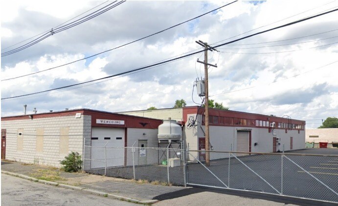 90 Narragansett Ave, Providence, RI for sale Building Photo- Image 1 of 1