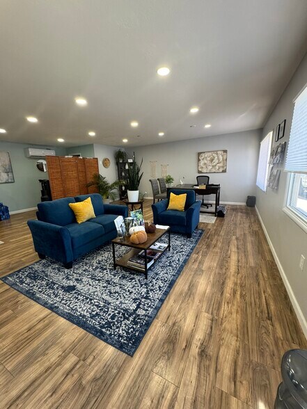 108-198 S Huachuca St, Benson, AZ for lease - Building Photo - Image 2 of 6