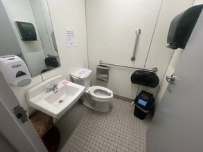 25 E Pike St, Canonsburg, PA for lease Building Photo- Image 2 of 22