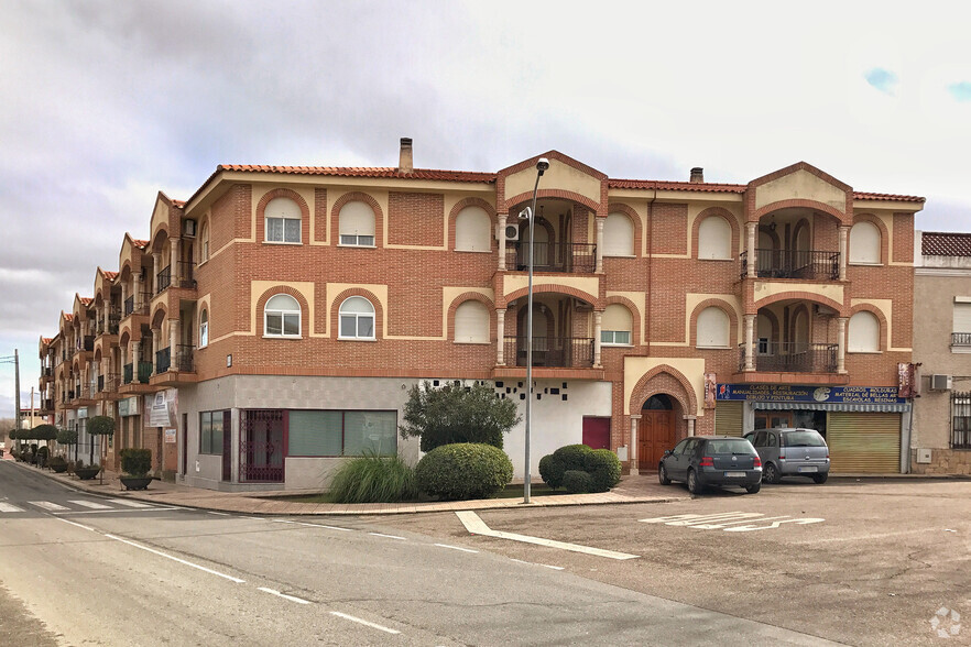 Carretera Albarreal Tajo, 2, Torrijos, Toledo for sale - Primary Photo - Image 1 of 2