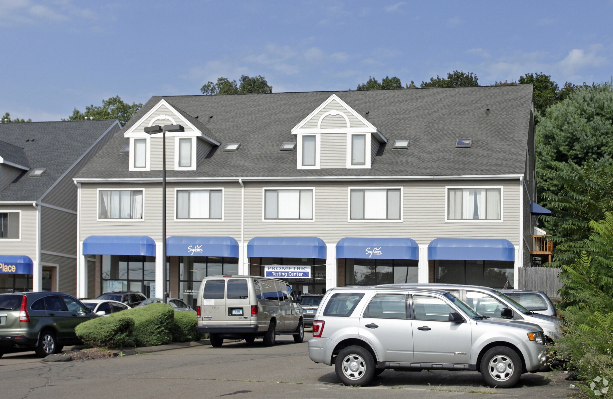 1700 Dixwell Ave, Hamden, CT for sale Primary Photo- Image 1 of 1