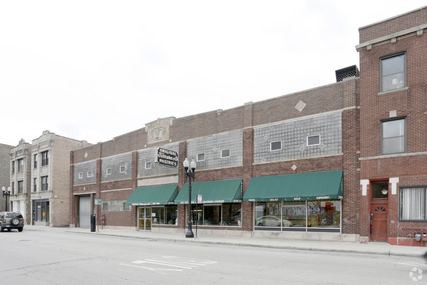 2210 W Taylor St, Chicago, IL for lease - Building Photo - Image 2 of 4