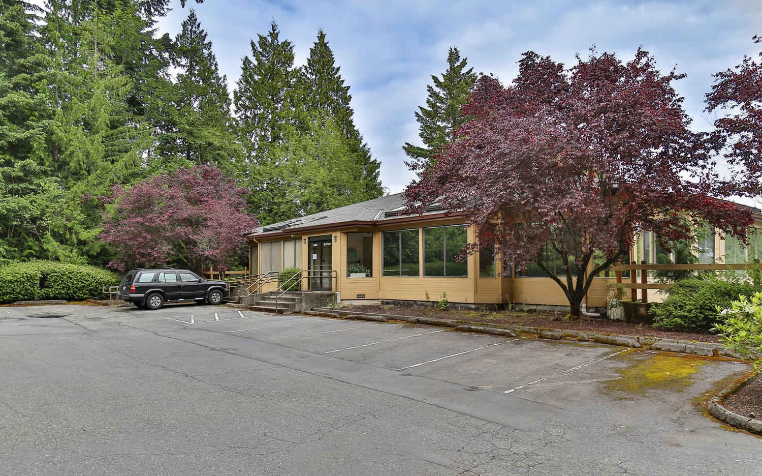 14670 NE 8th St, Bellevue, WA 98007 | LoopNet