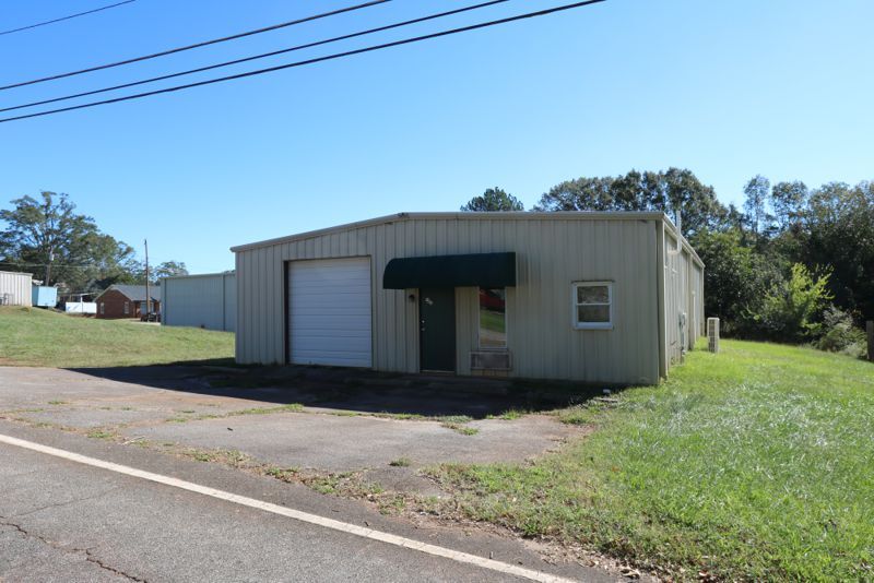 102 S Moore St, Duncan, SC for lease - Building Photo - Image 2 of 9