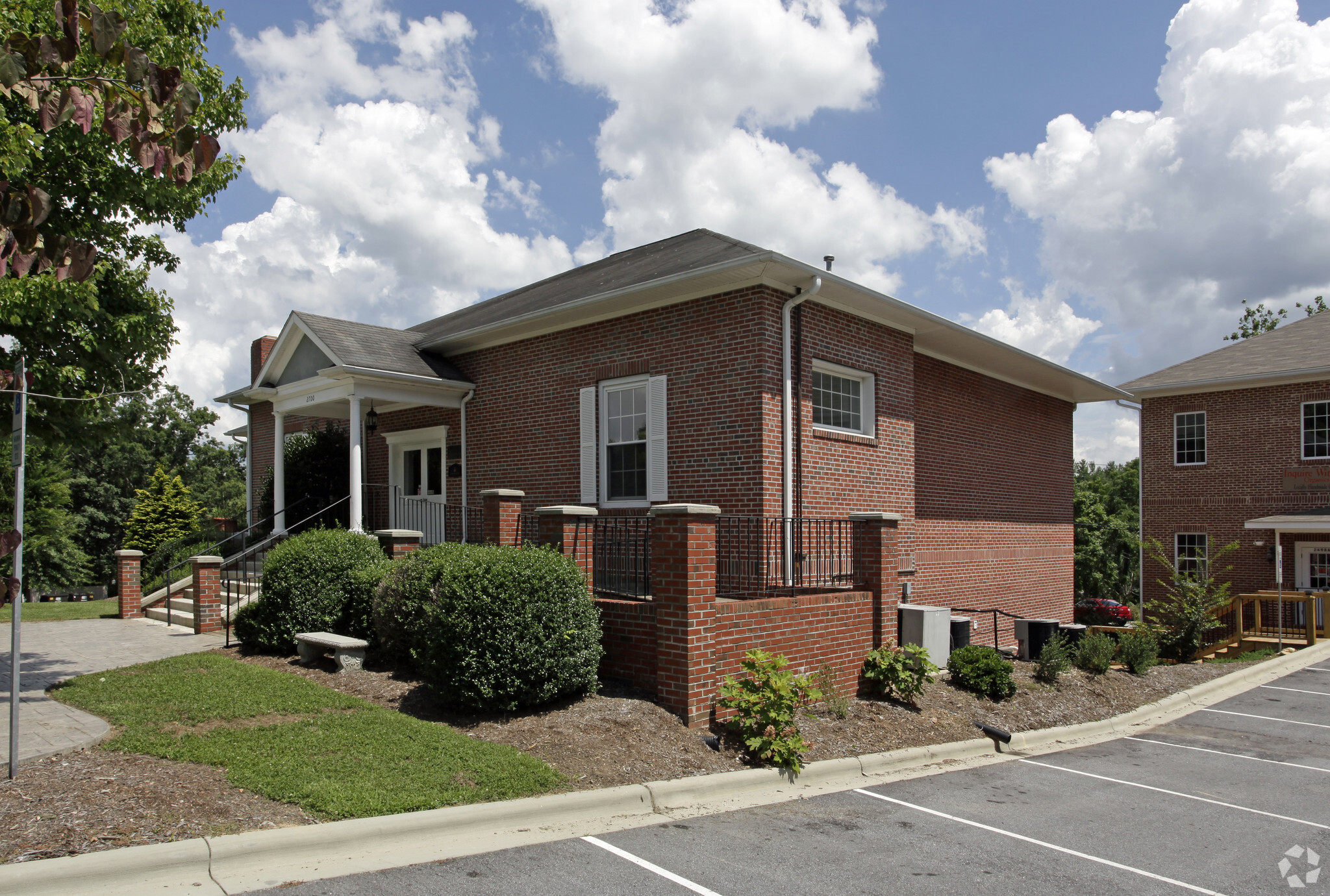 2700 Greenville Hwy, Flat Rock, NC for sale Primary Photo- Image 1 of 1