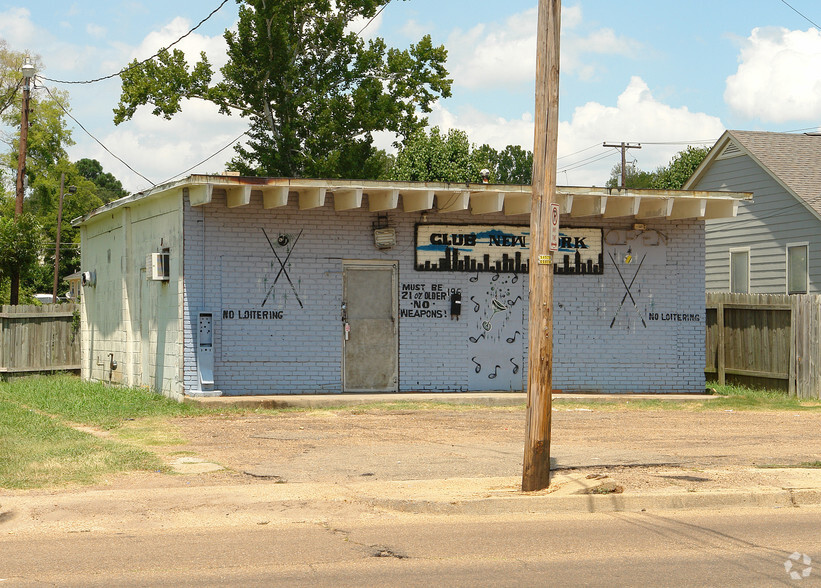 196 E Fortification St, Jackson, MS for lease - Primary Photo - Image 1 of 2