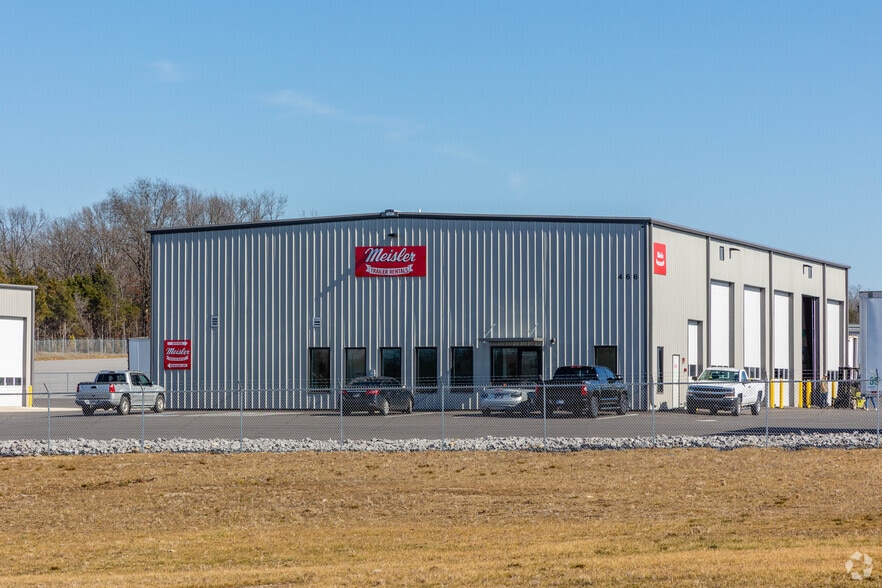 470 Dick Buchanan St, La Vergne, TN for sale - Primary Photo - Image 1 of 1