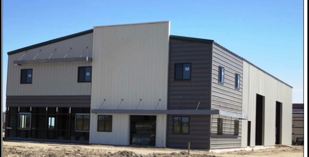 115 Well St, Williston, ND for sale - Building Photo - Image 1 of 1