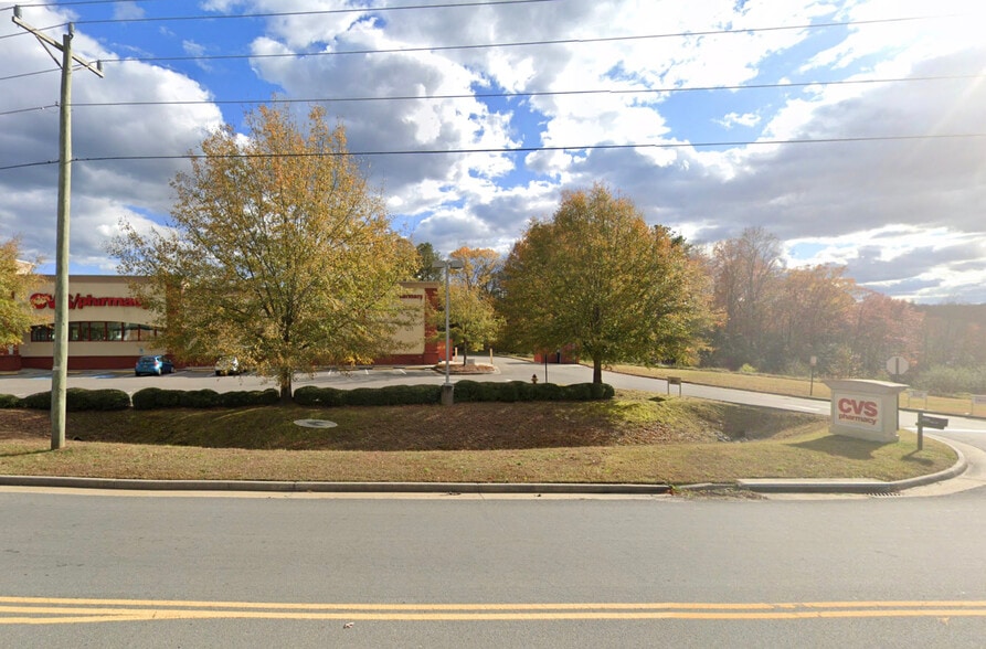 100 James B Jones Memorial Hwy, Kilmarnock, VA for sale - Building Photo - Image 3 of 6